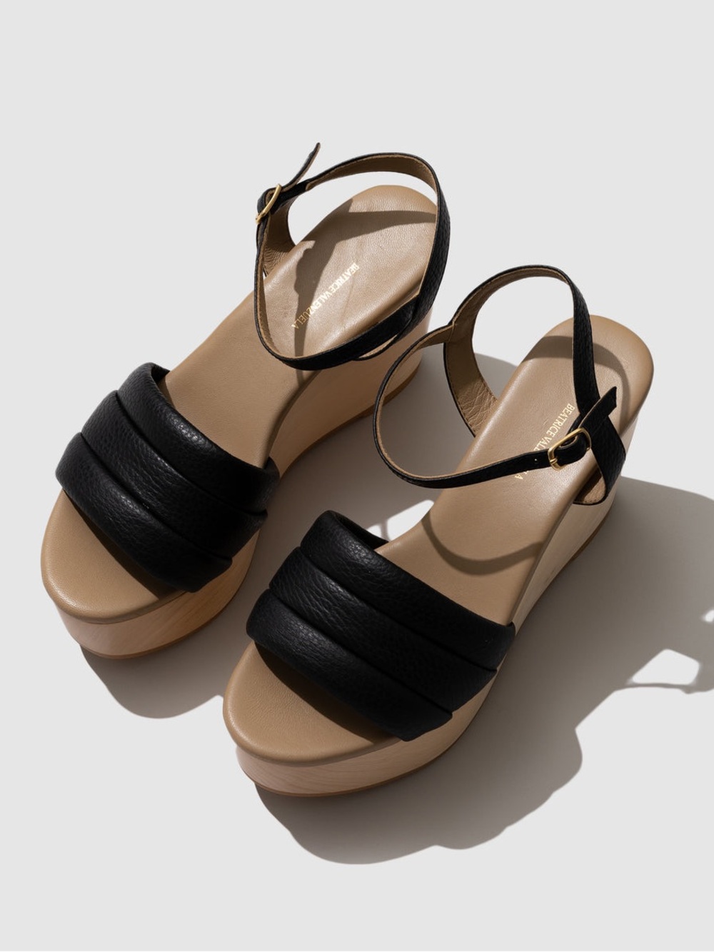 Beatrice Valenzuela Sandalia Wedge Black Size 8 Women’s